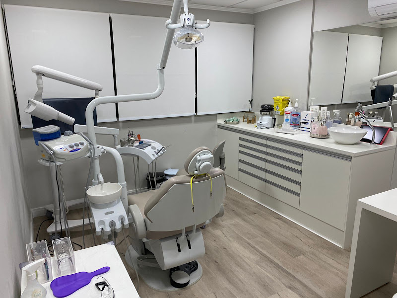 Foto 6 de Dra. Roberta Bertoloto | Odontologia e HOF