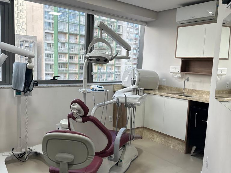 Foto de DRA. ROBERTA OLIVEIRA ODONTOLOGIA INTEGRATIVA