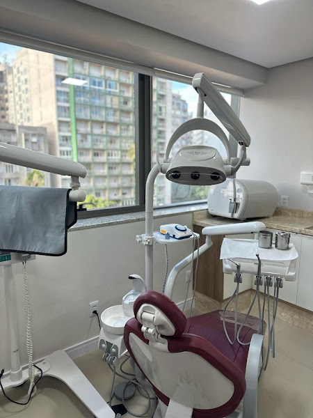 Foto 3 de DRA. ROBERTA OLIVEIRA ODONTOLOGIA INTEGRATIVA