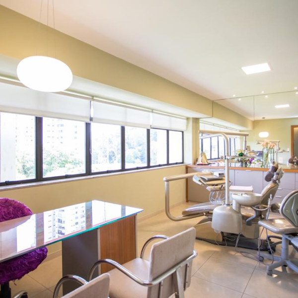 Foto 2 de Dra. Roberta Orofino