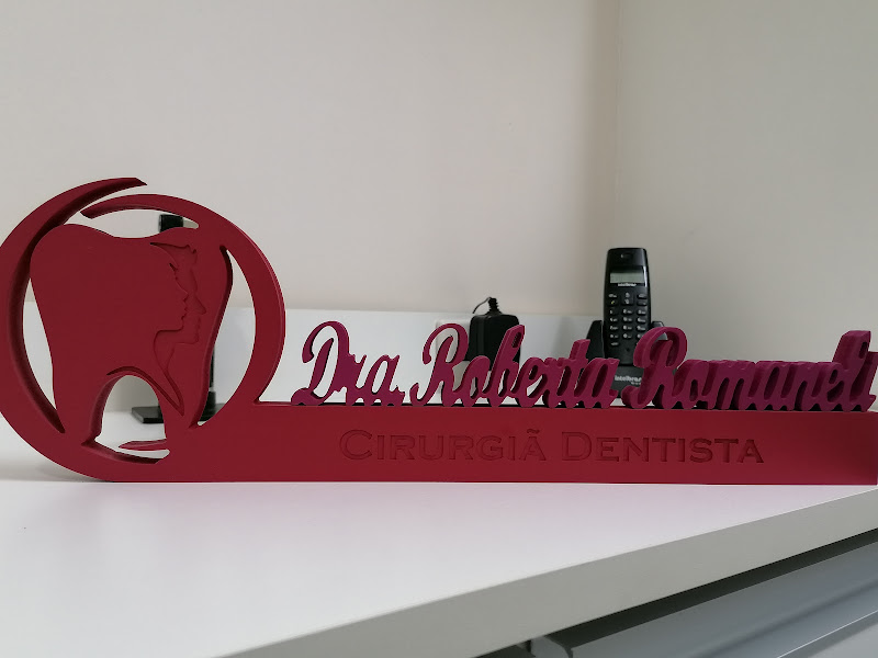 Foto de Dra. Roberta Romaneli - Cirurgiã Dentista