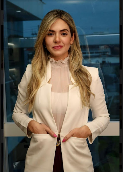 Foto 2 de Dra. Rosanna Rossi | Harmonização Facial em Goiânia - Goiás