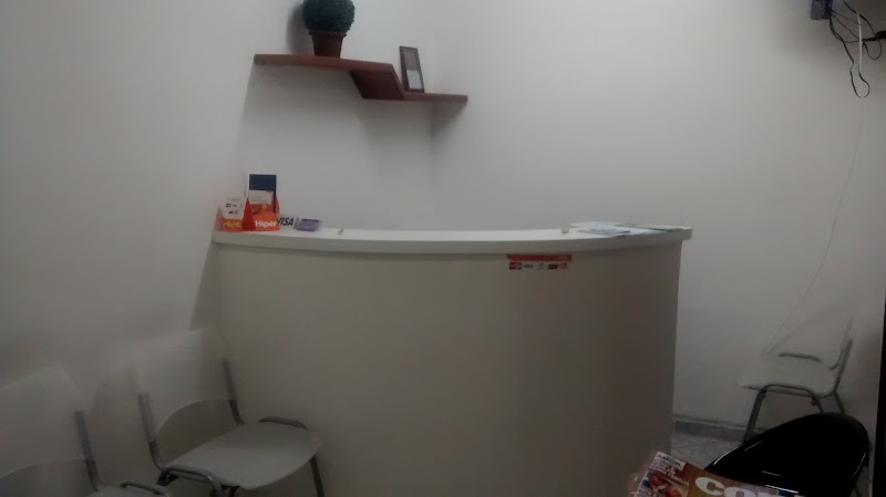 Foto 2 de Dra Rosely Yuriko Oshiro CRO/SP 78346 Odontologia