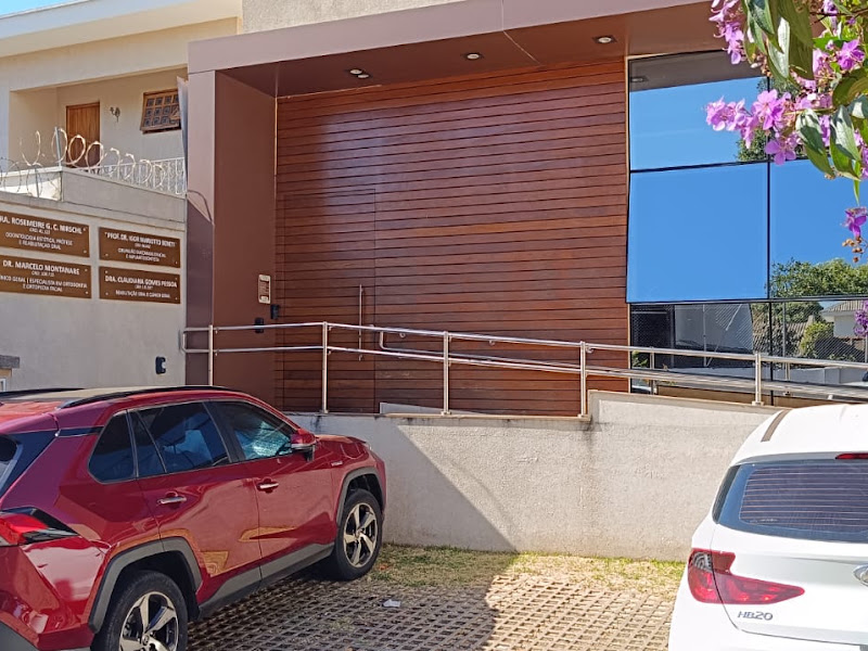 Foto de Dra. Rosemeire Gomes Corrêa Nirschl