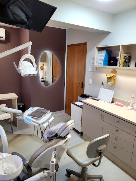 Foto 2 de Dra. Sabrina Espinha - Odontologia Integrada