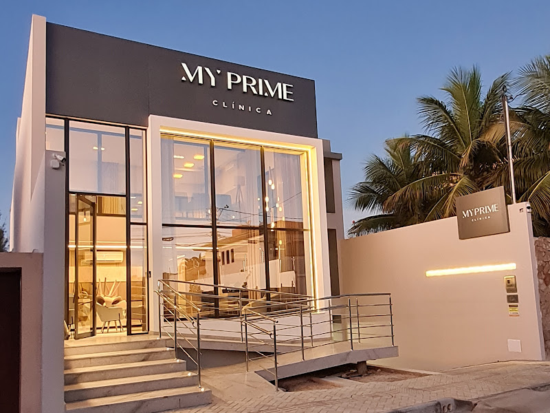 Foto 3 de Dra. Sabrina Santos - Bucomaxilofacial e Implantes