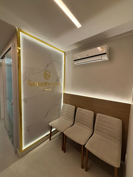 Foto 2 de Dra. Samantha Góes, Cirurgiã Dentista | Consultório Odontológico