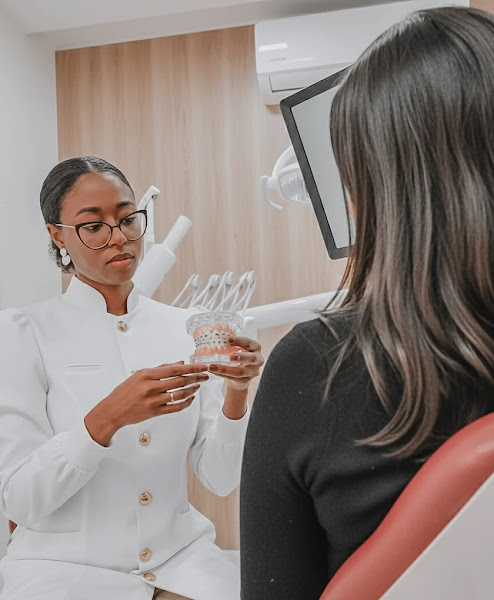 Foto 2 de Dra. Samara Nóbrega | Dentista Bela Vista | São Paulo