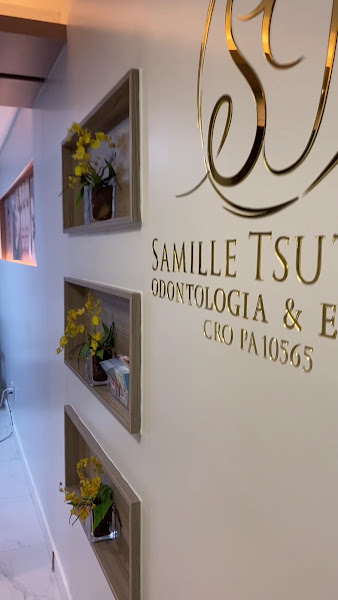Foto 3 de Dra. Samille Tsutsumi - Odontologia e Harmonização Orofacial