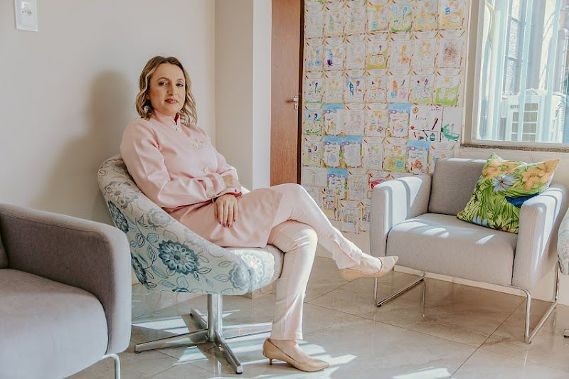 Foto 2 de Dra. Sandra Antunes | Ortodontia e Odontopediatria no Floresta