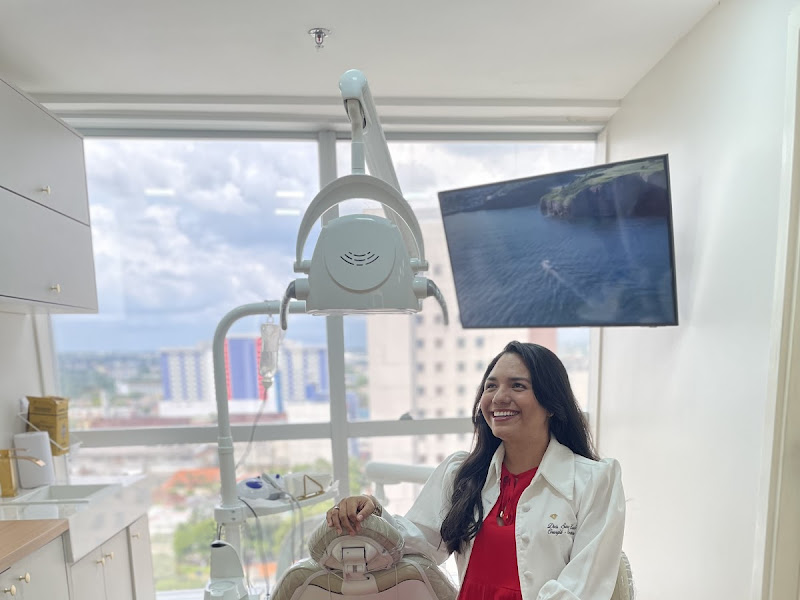 Foto 6 de Dra. Sara Barros - Invisalign Dentista