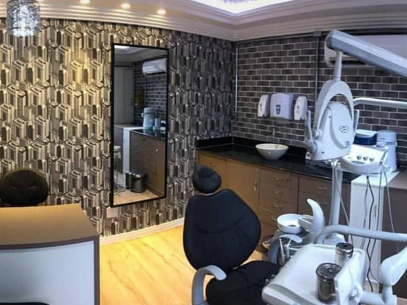 Foto 9 de Dra. Sara Barros - Invisalign Dentista