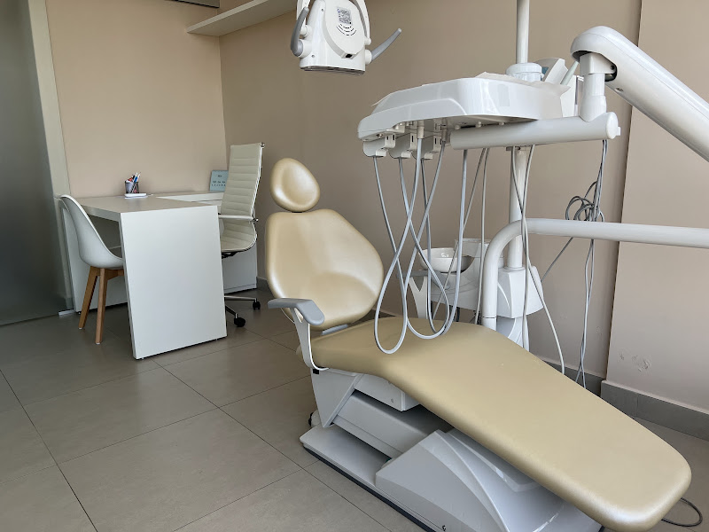 Foto 2 de Dra Sarah Póvoa | DTM | Bruxismo