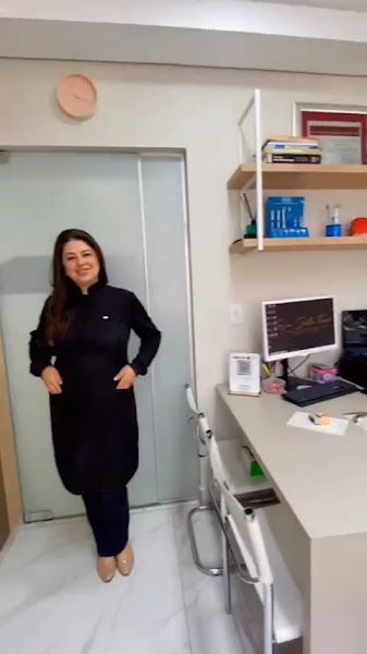 Foto 5 de Dra. Sheilla Faccin | Dentista no Cabral