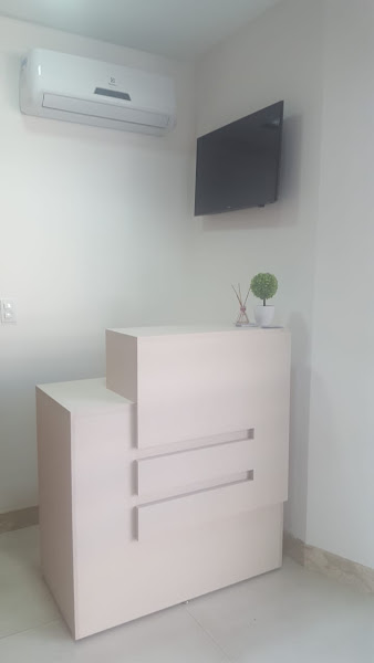 Foto 3 de Dra. Shelly Coura Mafra | Dentista e Harmonização Facial em Governador Valadares