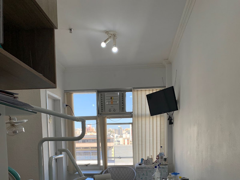 Foto 9 de Dra. Sílvia Araújo | Referência em Lentes de Contato Dental | Facetas em Resina