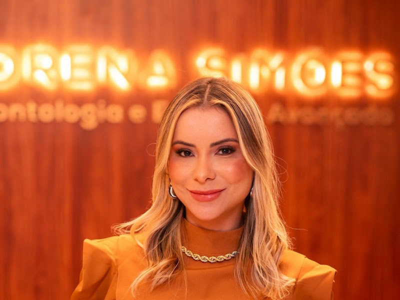 Foto 10 de Dra. Sílvia Araújo | Referência em Lentes de Contato Dental | Facetas em Resina