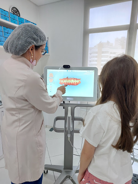 Foto 3 de Dra. Silvia Sabino - Ortodontia - Invisalign Doctor