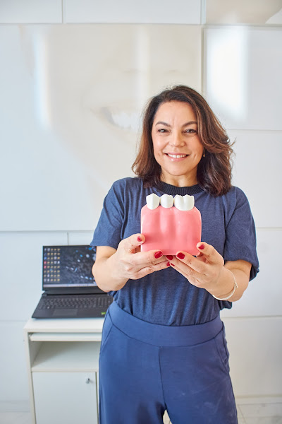 Foto 3 de DRA SILVIA ZANELLA/ODONTOLOGIA