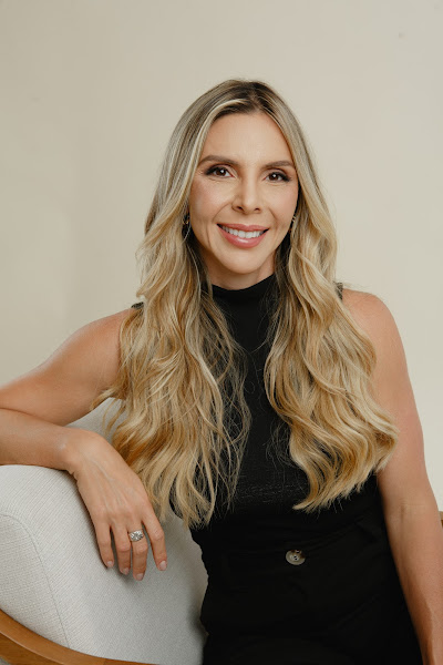 Foto 2 de Dra Simone Beneli - Preenchimento Labial em Moema - Botox em Moema - Bioestimulador de Colágeno