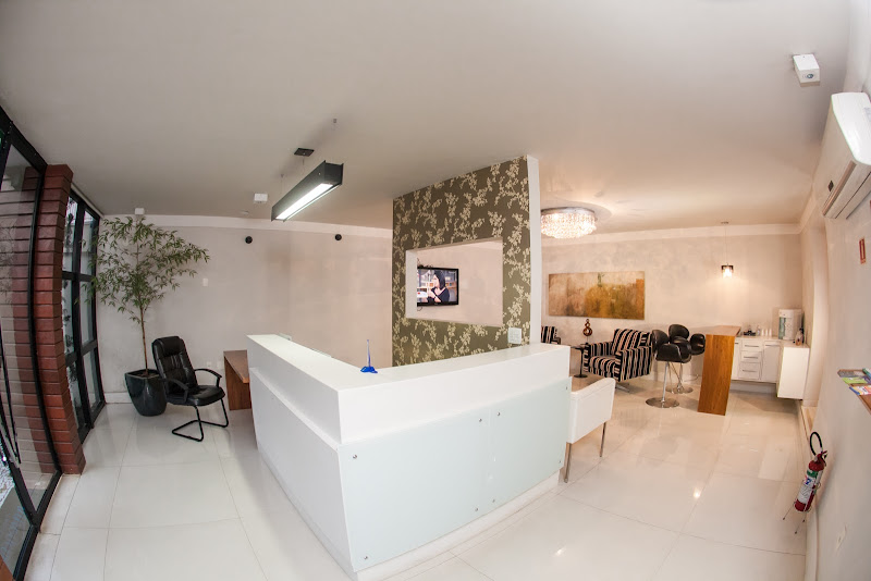 Foto 2 de Dra. Simone Buzzo Odontologia