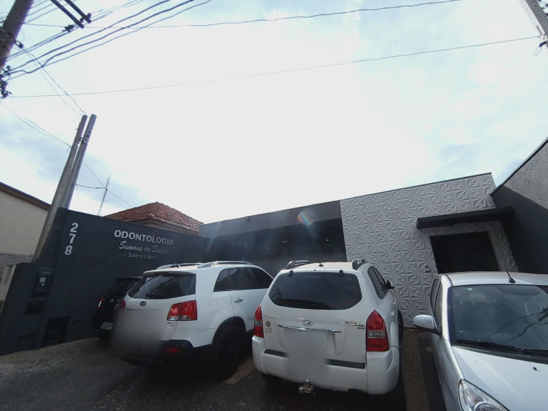 Foto 3 de Dra Simone de Souza Consultório Odontológico