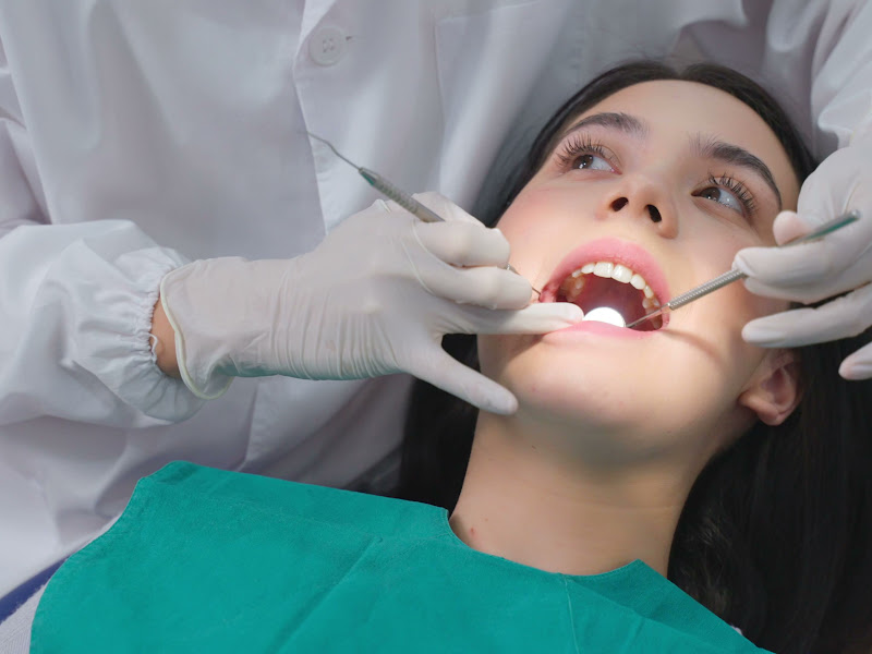 Foto 4 de Dra Sônia Valentoni Guelfi Odontologia | Dentista no Bairro Saúde | Praça da Árvore