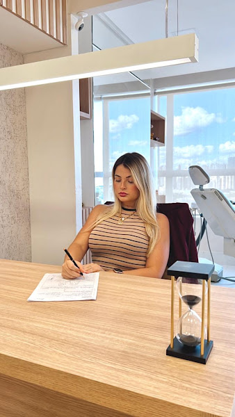 Foto 2 de Dra Steffany Pacheco | Harmonização Orofacial