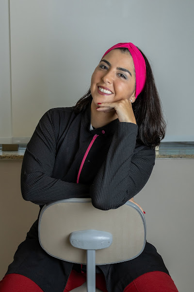 Foto 2 de Dra Stephanie Yone - Dentista | Bruxismo | Tratamento de canal | Alinhadores Invisíveis | Recreio dos Bandeirantes