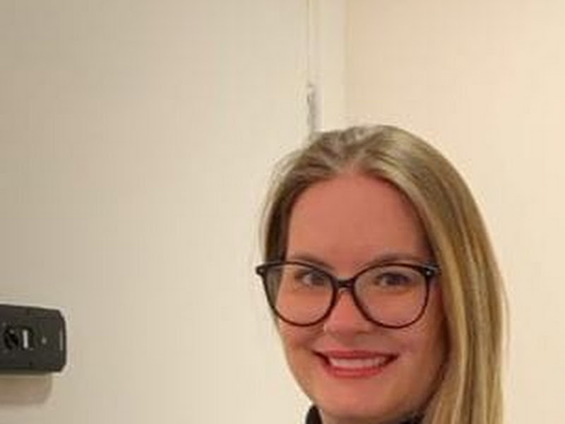 Foto 3 de Dra Stephany G Diana - Dentista em São Caetano do Sul