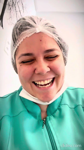 Foto 4 de Dra. Suyana Carneiro - Implantes Dentário