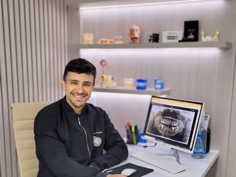 Foto 10 de Dra Suzana Guerta - Cirurgiã-Dentista em Volta Redonda