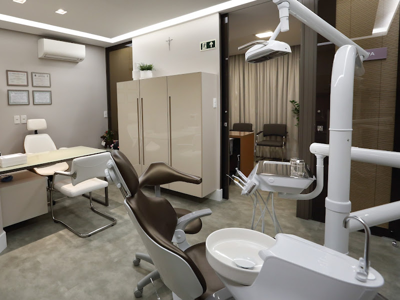 Foto de Dra. Suzane Giacomelli - Studio Odontológico