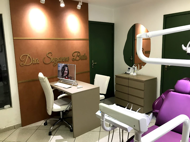 Foto 3 de Dra. Suzanne Lima Brito - Dentista em Arapiraca