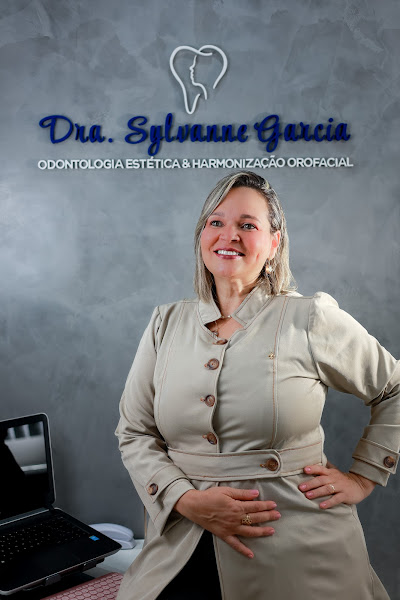 Foto 2 de Dra Sylvanne Garcia - Odontologia e Harmonização Orofacial