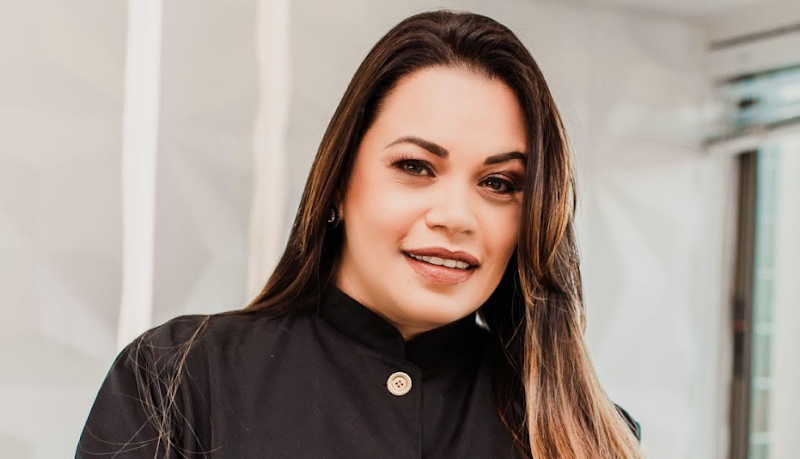 Foto 2 de Dra. Synara Veloso - Clínica Oral Class Caruaru