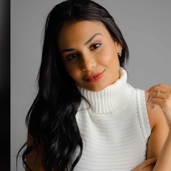 Foto 2 de Dra. Tainá Gabi Harmonização facial e odontologia