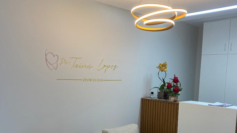 Foto 2 de Dra. Tainá Lopes - Odontologia