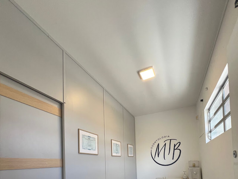 Foto de Dra. Taina Moraes | Cirurgiã-dentista