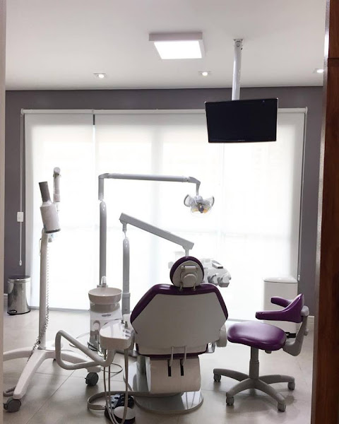 Foto 3 de Dra Tainara Franco - TFM Odontologia