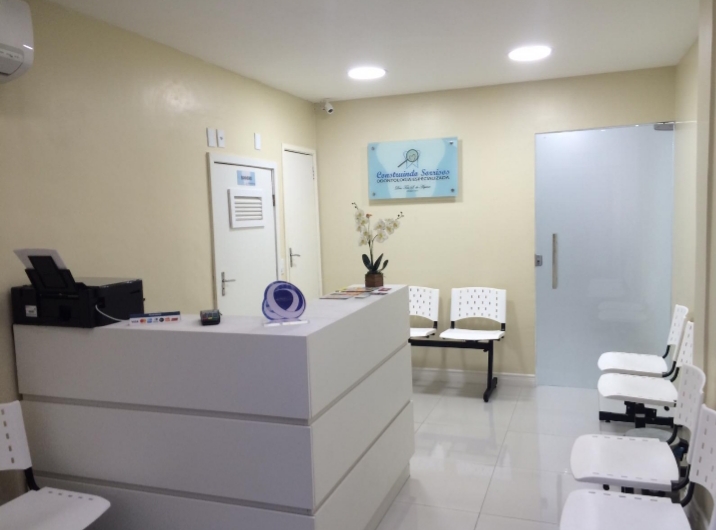 Foto 3 de Dra Taís Aquino - Clínica Construindo Sorrisos