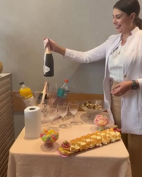 Foto 3 de Dra. Taís Lima Estética em Taboão da Serra – Botox e Harmonização Facial
