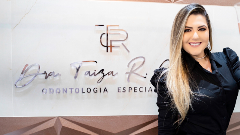 Foto 2 de Dra.Taiza R. Cardôso/Harmonizaçāo Facial/Aparelho Invisalign/Lentes de Resina/Botox Rosto/Clínica Odontológica/Em Palmas