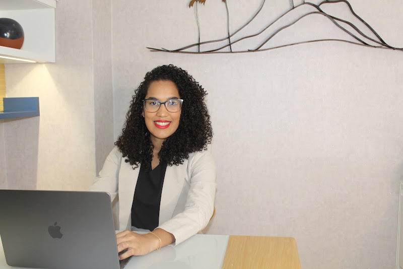 Foto 2 de Dra. Tamires Melo - Dentista | Jardim Guanabara | Ilha do Governador