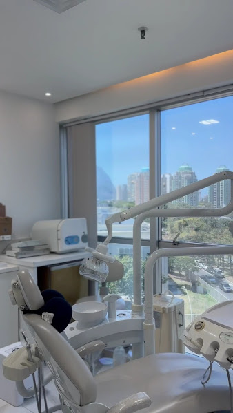 Foto 3 de Dra. Tamires Monteiro - Ortodontia e Harmonização Orofacial no RJ