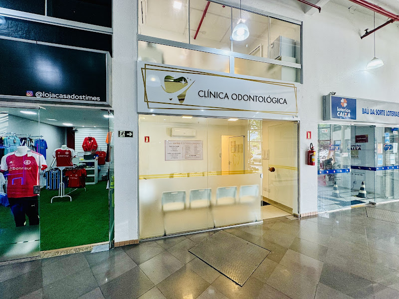 Foto 2 de Dra. Tanira Isse Gomes - Clínica Odontológica Vital