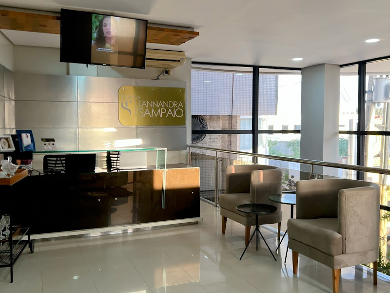 Foto 2 de Dra. Tannandra Sampaio - Botox | Harmonização Facial em Picos