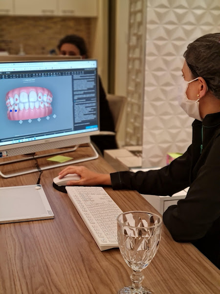 Foto 3 de Dra Tássia Maneschy | Consultório Odontológico