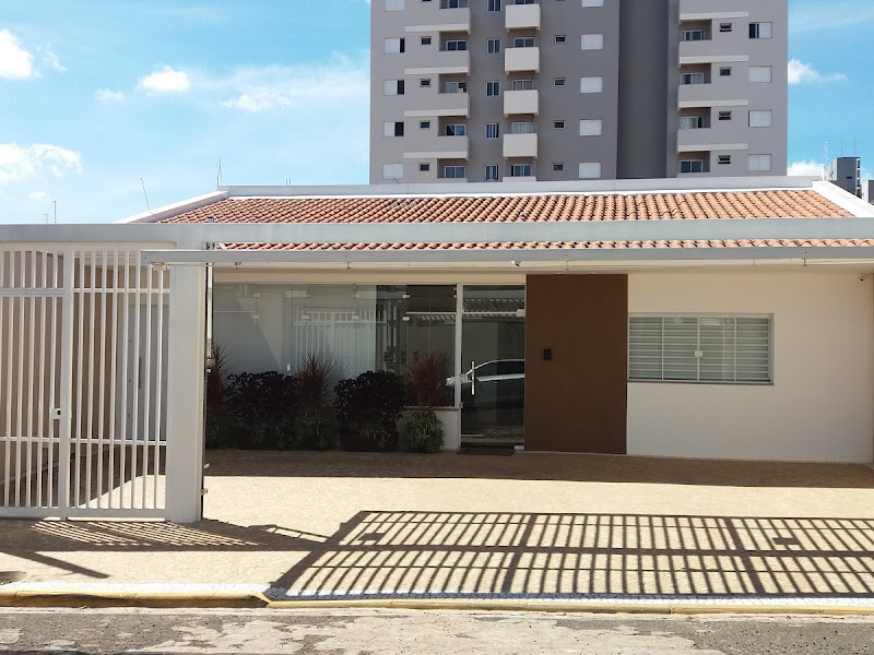 Foto de Dra. Tatiana Prosini da Fonte