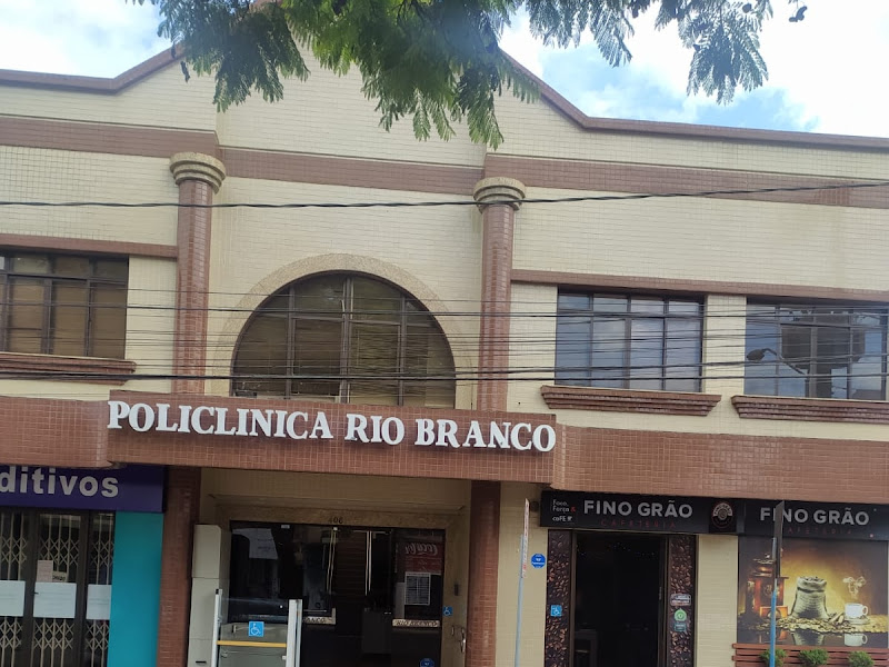 Foto de Dra. Tatiane Gregol Sirtoli